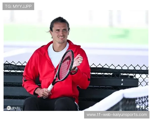 男单备战加入高强度多拍训练